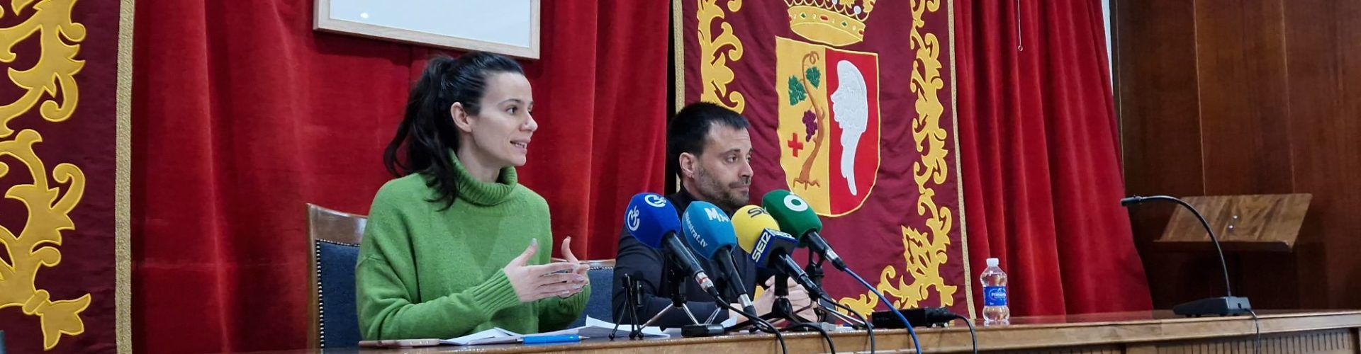 Vídeo: roda de premsa de l’alcalde de Vinaròs i la regidora d’Ocupació