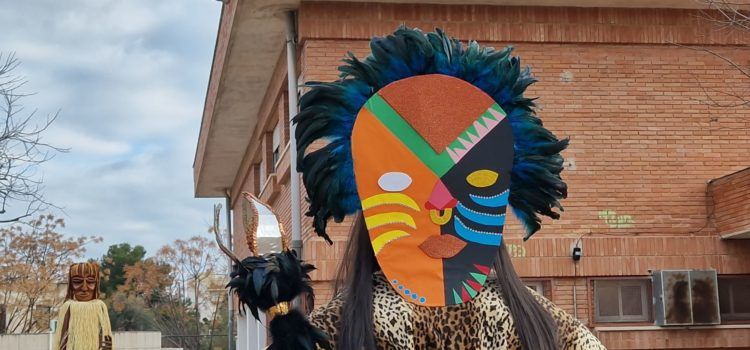 El col·legi Assumpció rep la visita del Rei Carnestoltes