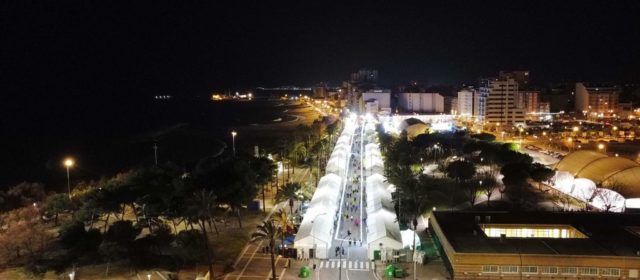 Vídeo i fotos aèries de la primera nit a les casetes de Carnaval