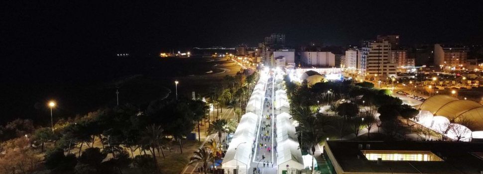 Vídeo i fotos aèries de la primera nit a les casetes de Carnaval