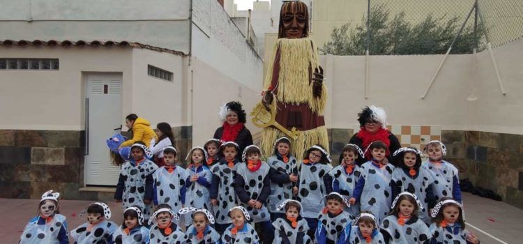 El Carnestoltes visita el col·legi Consolació