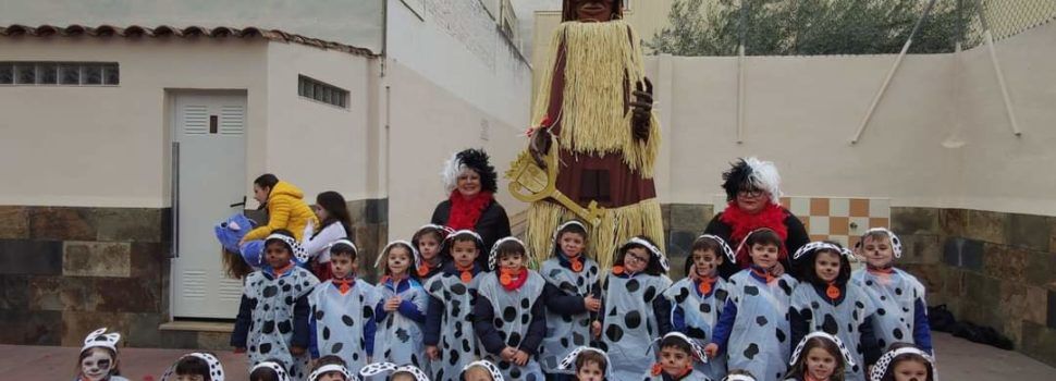 El Carnestoltes visita el col·legi Consolació