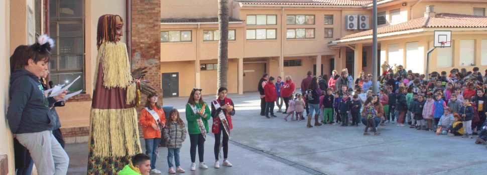 Les visites de S.M. Carnestoltes a les escoles i centres socials