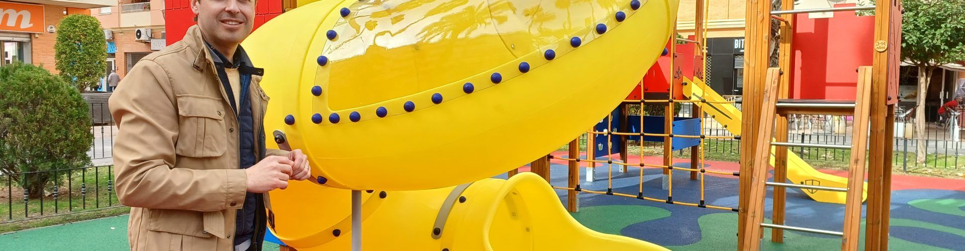 Benicarló acaba la renovació integral del parc de la plaça de l’Emperador Carles I