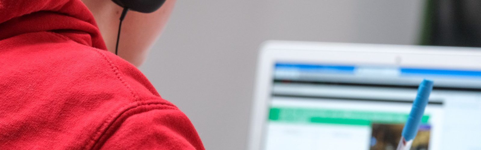 L’Ajuntament d’Alcanar concedeix gairebé 70.000 euros en ajudes per a l’educació d’infants i joves