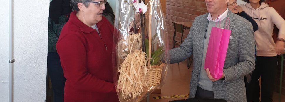 Es jubila la conserge de l’IES Leopoldo Querol, Teresa Urquizu