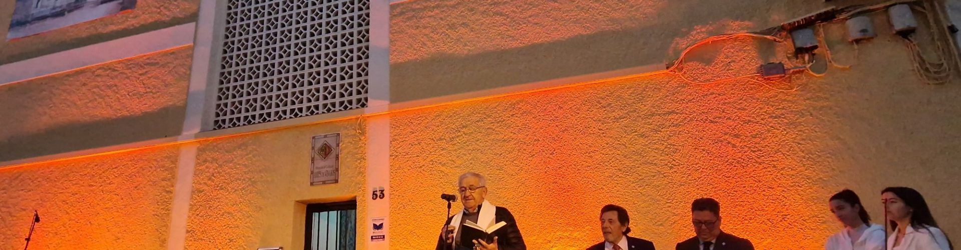 La inauguració de la nova seu d'”Amics de Vinaròs” en vídeos i fotos