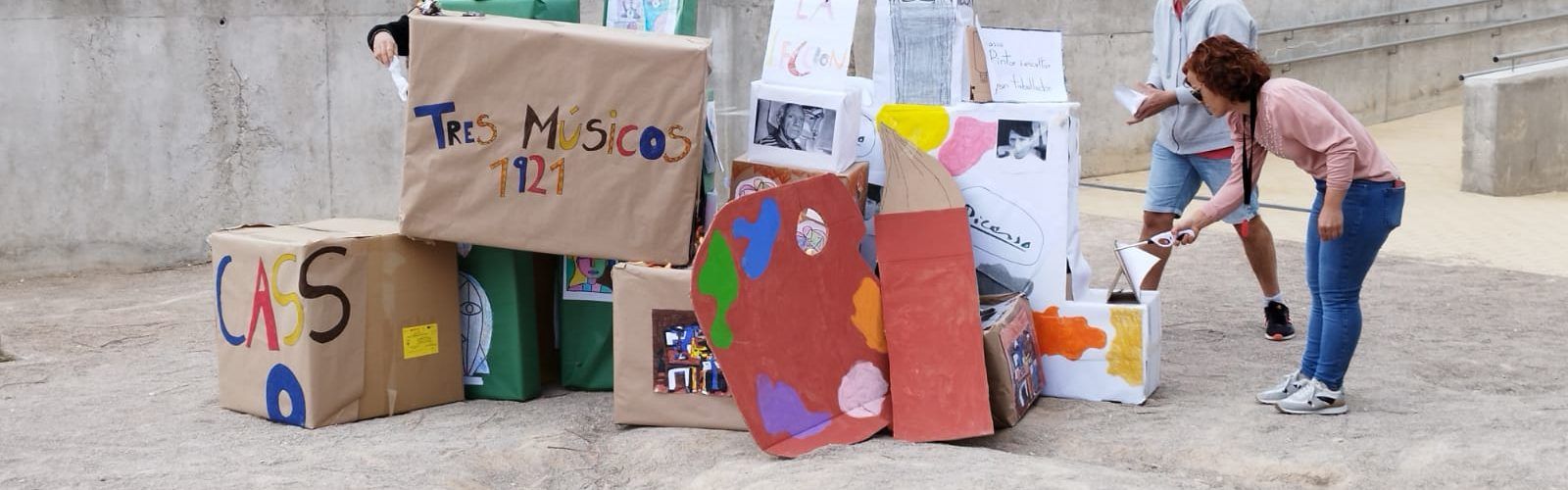 El CEIP Alberto Selma de Santa Magdalena crema la seua Falla inspirada en Picasso