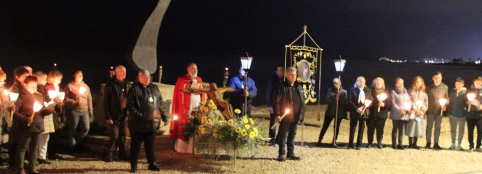 La XXXII Festivitat de la Serena Majestat del Crist dels Mariners abrió la Semana Santa de Vinaròs