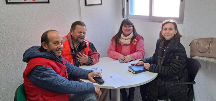 Ayuntamiento y Cruz Roja en Peñíscola afianzan su compromiso de colaboración