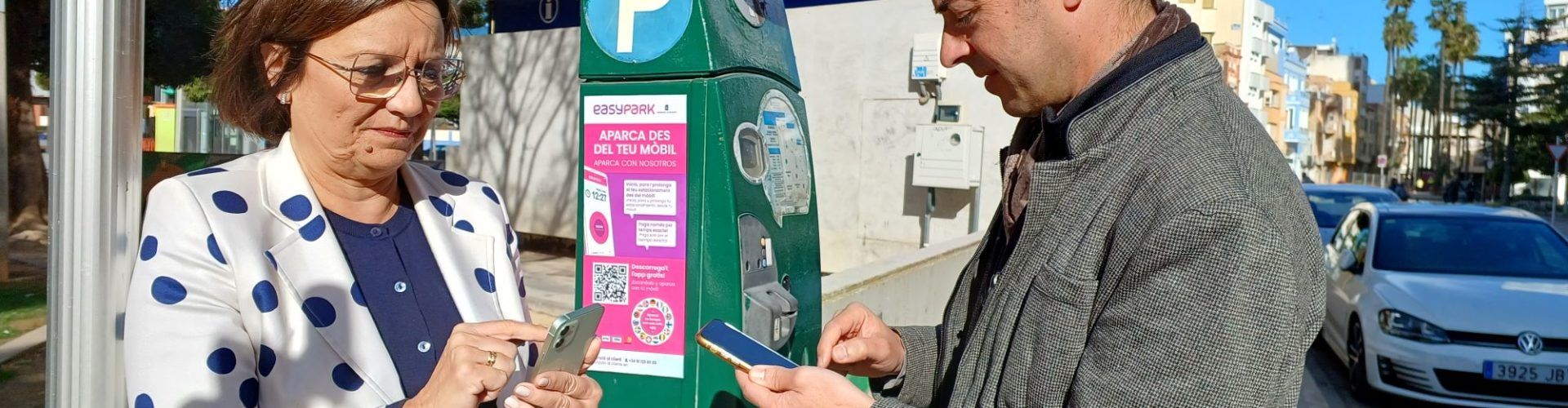Una aplicació permet pagar amb el mòbil l’estacionament a la zona blava de Benicarló