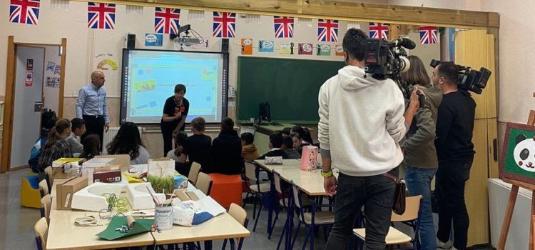 TVE grava al CRA Araboga (Canet-La Jana-Cervera) com és una escola rural