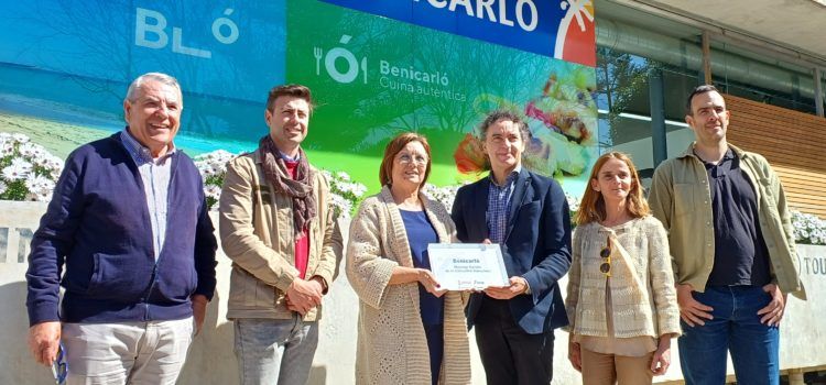 Colomer lliura a Benicarló el distintiu de Municipi Turístic de la Comunitat Valenciana