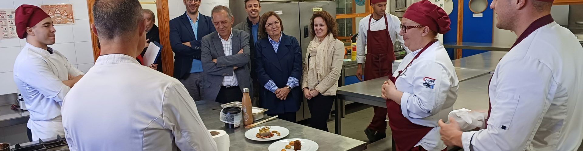 El secretari autonòmic d’Educació recull les demandes de la comunitat educativa de Benicarló