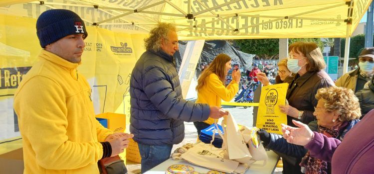 ‘El Repte del Reciclatge’ visita Benicarló per a ensenyar a reciclar millor