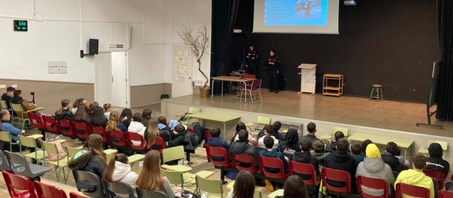 Xerrades de prevenció i conscienciació a l’IES Leopoldo Querol