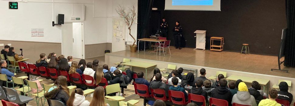 Xerrades de prevenció i conscienciació a l’IES Leopoldo Querol