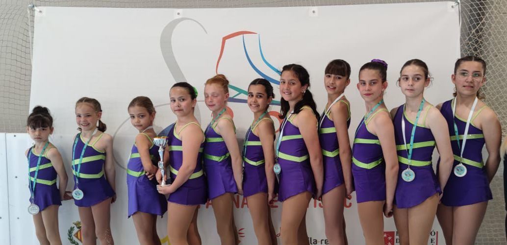 Patinadoras de Vinaròs en el primer trofeo del Club de Patinatge Somnis
