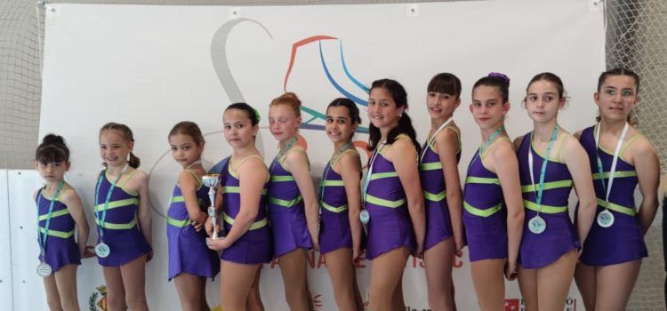 Patinadoras de Vinaròs en el primer trofeo del Club de Patinatge Somnis
