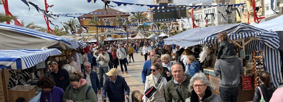 Les visites a la Tourist Info de Vinaròs en Setmana Santa augmenten un 33% respecte al 2022