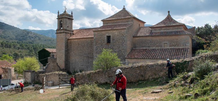 Comencen els preparatius de la Rogativa de Morella amb el condicionament del camí de Vallivana
