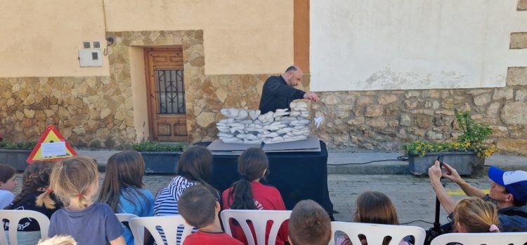 El Festival Internacional de Titelles arranca a Els Ports superant expectatives