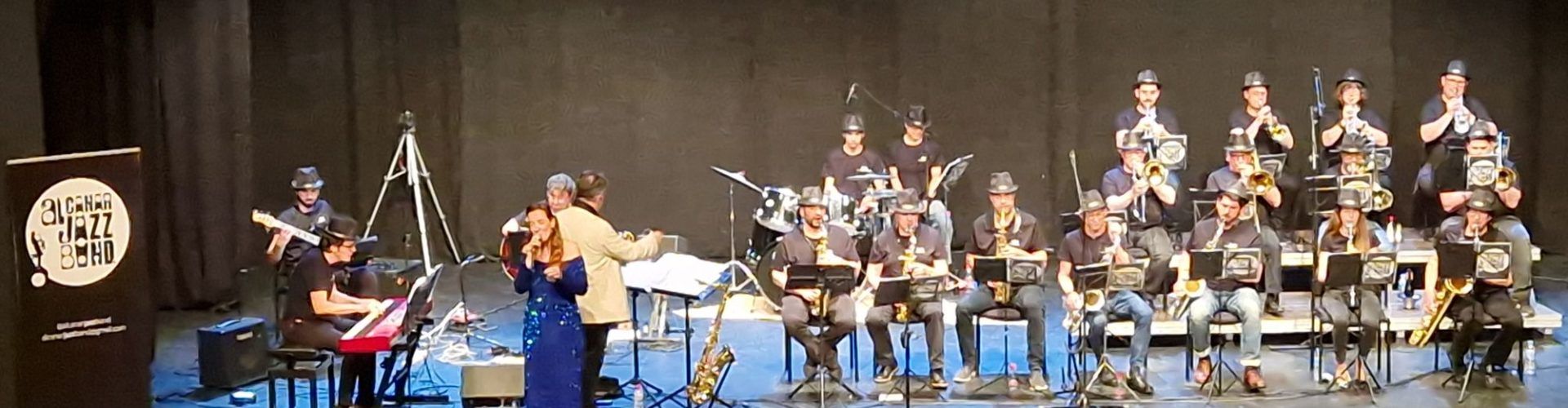 Primera actuació de l’Alcanar Jazz Band al nou auditori