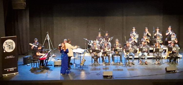 Primera actuació de l’Alcanar Jazz Band al nou auditori