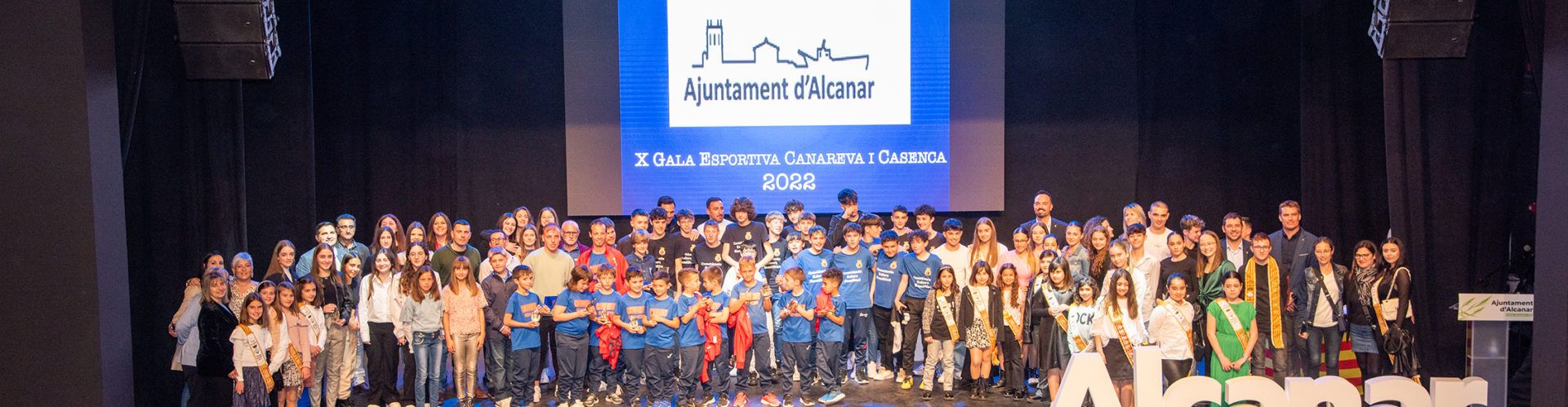 Edith Soler rep el premi a la millor esportista de l’any 2022 en la X Gala Esportiva d’Alcanar