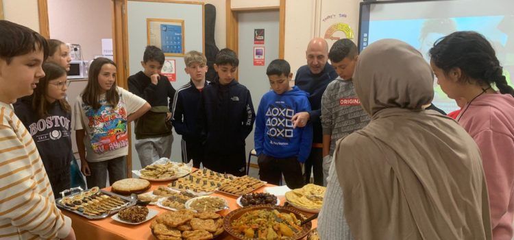 Tallers interculturals a l’alaurari de La Jana del CRA Araboga