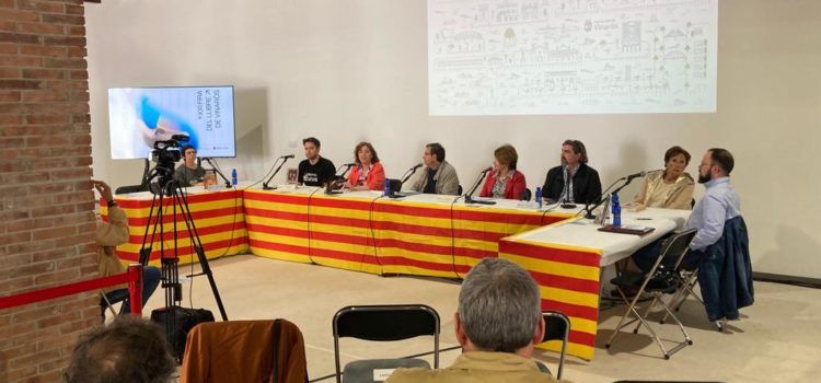 Emissió del 1r Tast de Lletres a la Cotxera de Batet, pel Canal 56