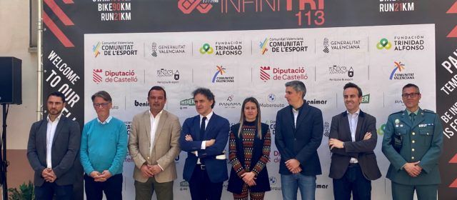 La XI Infinitri 113 Triathlon Peñíscola se celebrará el 23 de abril con récord de participación femenina