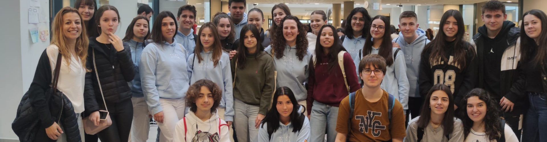 Estudiants de Batxillerat de l’IES L. Querol a les Olimpíades de Valencià a la UJI
