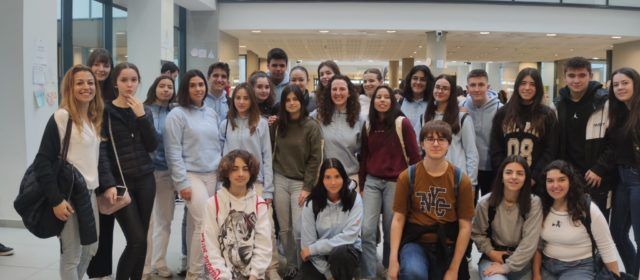 Estudiants de Batxillerat de l’IES L. Querol a les Olimpíades de Valencià a la UJI