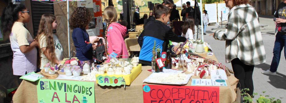 La Fira Àgora es converteix a Ulldecona en aparador i espai de creació de xarxa entre entitats locals