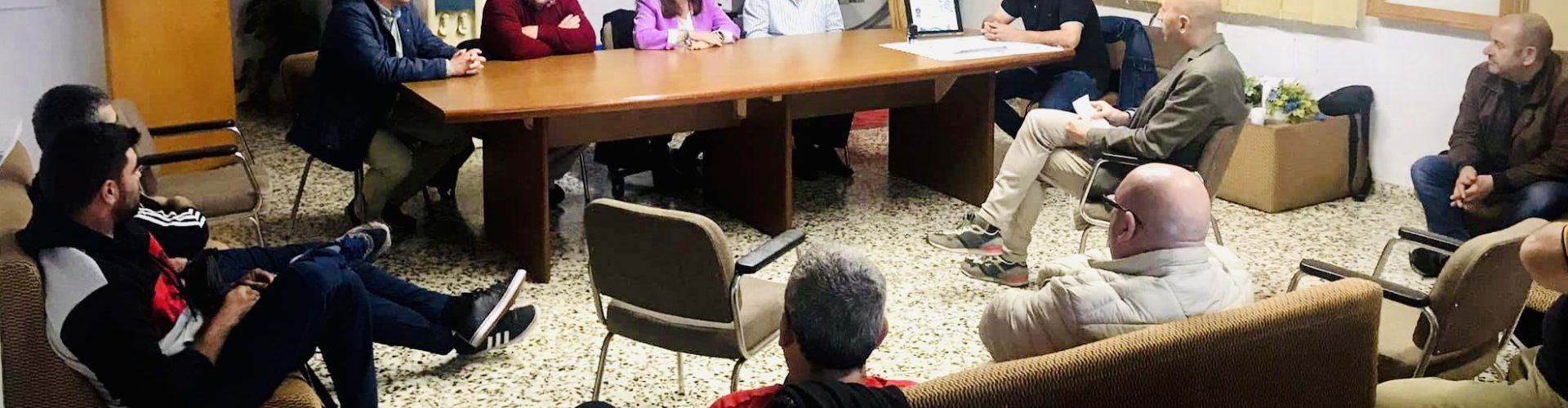Massó (VOX) se reúne con la Cofradía de Pescadores de Vinaròs