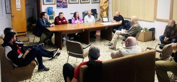 Massó (VOX) se reúne con la Cofradía de Pescadores de Vinaròs