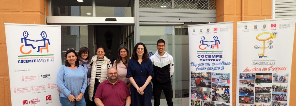 La vicepresidenta del Consell i consellera Aitana Mas visita Cocemfe Maestrat