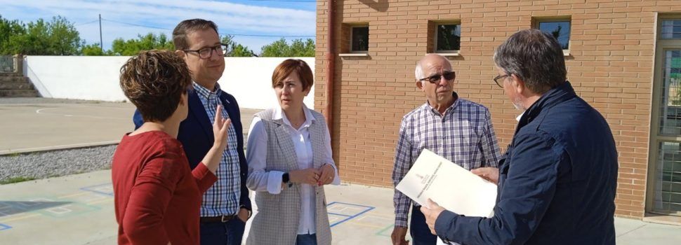 Estudien millores per l’aulari de La Jana del CRA Araboga