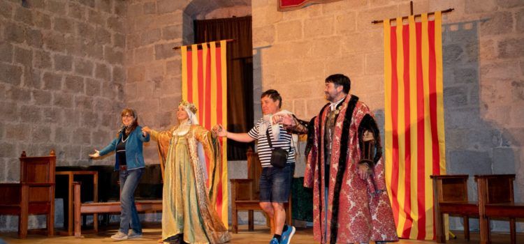Visita teatralizada nocturna en el Castillo de Peñíscola