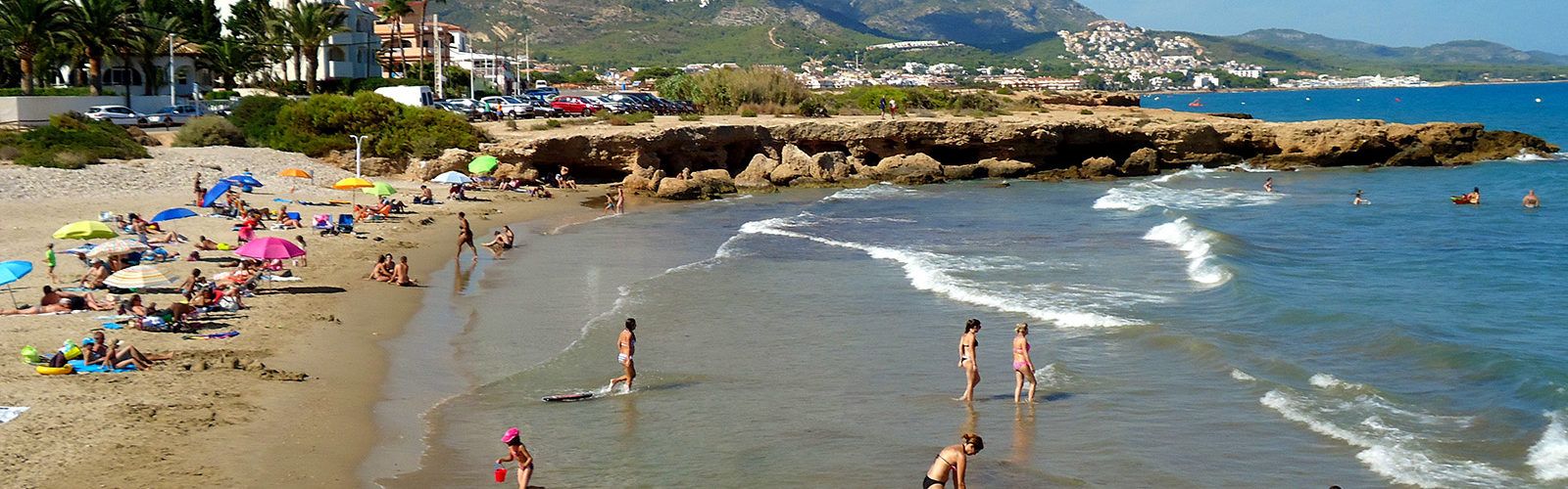 Alcossebre revalida les quatre banderes blaves per a les platges de Carregador, Romana, Moro i Manyetes
