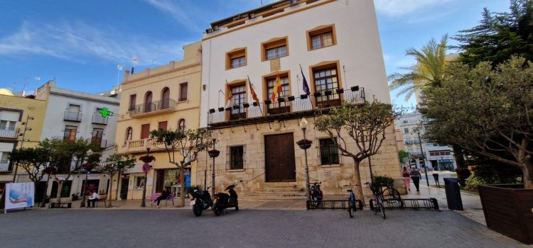 Els 21 regidors i regidores de la nova legislatura a Vinaròs