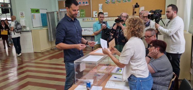 Vídeos i fotos de les votacions dels 9 candidats a la Alcaldía de Vinaròs