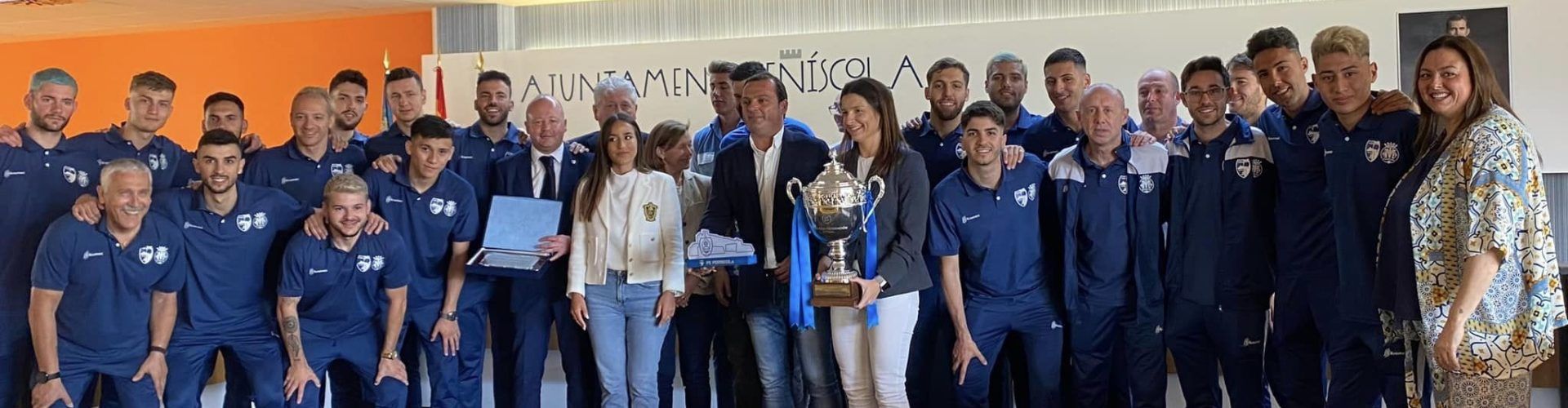 El Ayuntamiento de Peñíscola recibió oficialmente al Servigroup Peñíscola FS