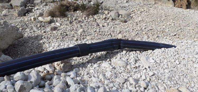 Canet repara la canonada del manantial del Molí La Torre, però reclama arranjar els passos malmesos