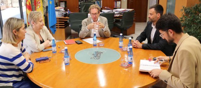 Reunió amb el conseller per analitzar els problemes de l’Hospital de Vinaròs