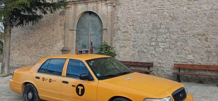 Un taxi de Nueva York en el pueblo con menos habitantes: Castell de Cabres
