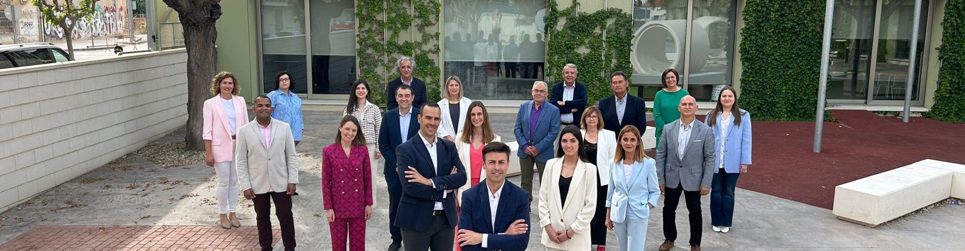 El socialista Ilde Añó presenta el seu equip per a governar Benicarló