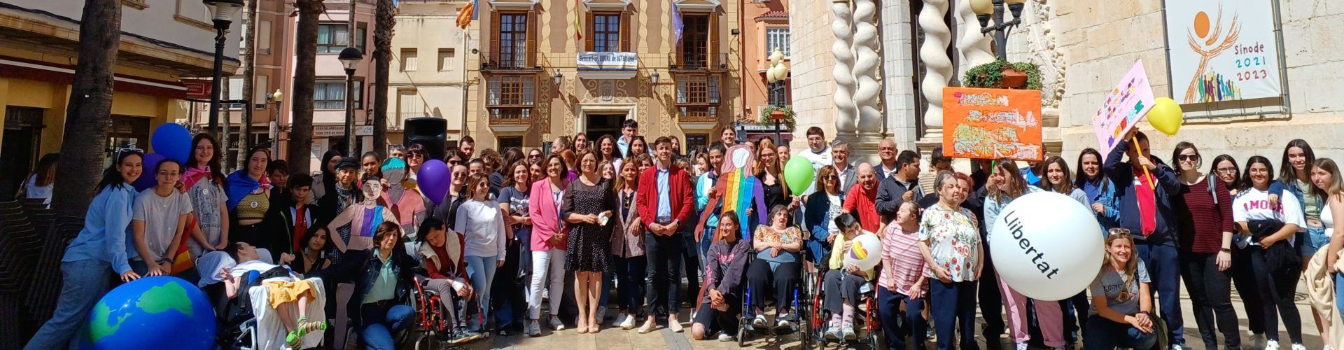 Benicarló reivindica la diversitat sexual en el Dia Internacional Contra la LGTBIFòbia