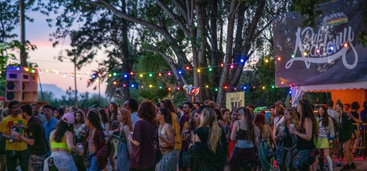 La sisena edició de l’IDG, el festival dub referent a Europa, s’obre pas a l’Aldea del 25 al 27 de maig